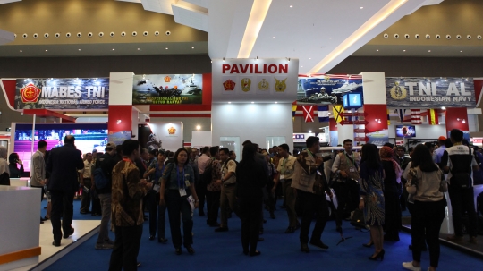 Melihat pameran Indo Defence 2018 di Kemayoran