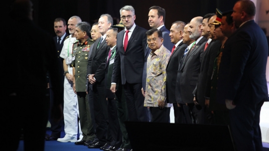 Didampingi Menhan, Jusuf Kalla hadiri pembukaan Indo Defence 2018