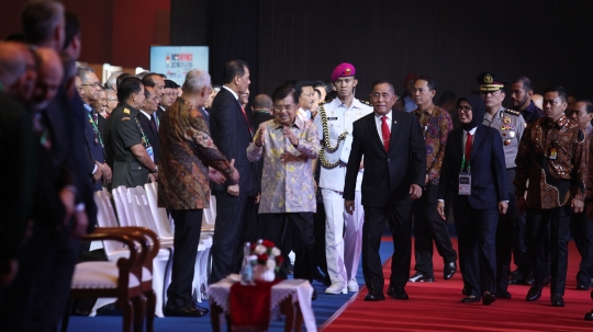 Didampingi Menhan, Jusuf Kalla hadiri pembukaan Indo Defence 2018