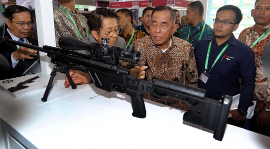 Menhan Ryamizard Ryacudu Tinjau Indo Defence 2018