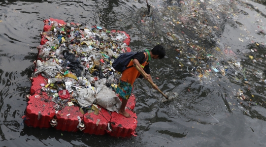 Hindari Penumpukan Sampah, Kali Cideng Dibersihkan