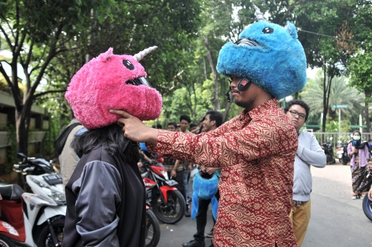 Konvoi Hari Pahlawan Bersama Komunitas Helm Berkarakter Kartun