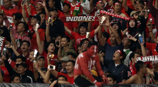 Semangat Suporter Dukung Timnas Indonesia Melawan Timor Leste