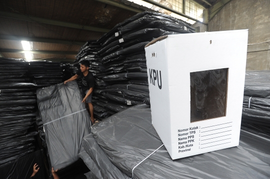 Distribusi Kotak Suara Pemilu 2019 di Bogor