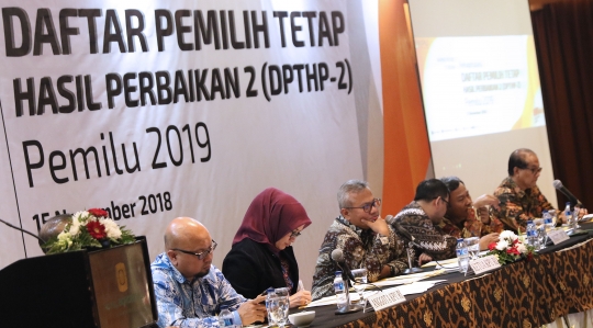 Ketua KPU Pimpin Rapat Rekapitulasi DPTHP 2