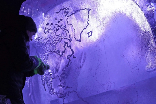 Melihat Museum Seni Es Digital Pertama di Dunia