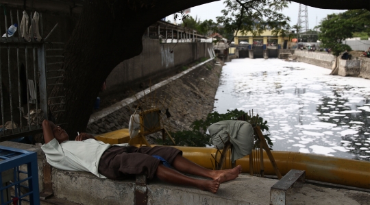 61 Persen Aliran Sungai di Jakarta Mengalami Pencemaran Berat