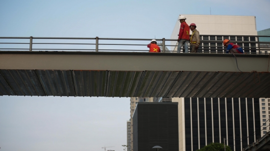 3 JPO di Sepanjang Jalan Jenderal Sudirman Akan Difasilitasi Lift dan CCTV