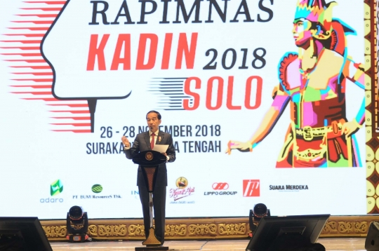 Di Hadapan KADIN Jokowi Batalkan Rencana Relaksasi DNI