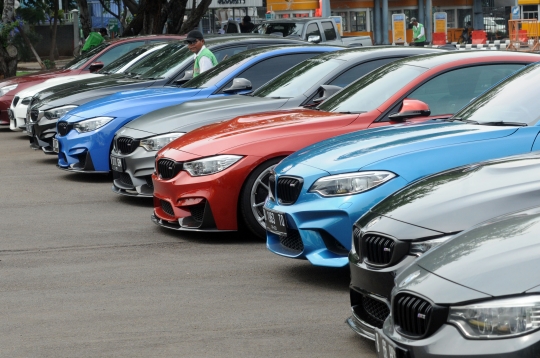 Komunitas BMW M Owners Club Indonesia Gelar Drift Clinic