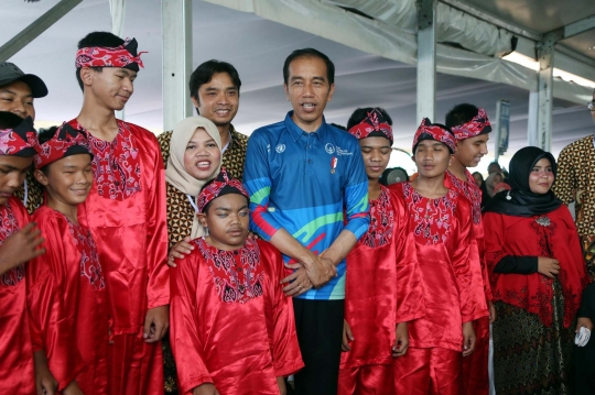 Jokowi Peringati Hari Disabilitas International di Bekasi