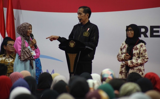 Jokowi Akan Naikkan Pemberian Bansos PKH Dua Kali Lipat