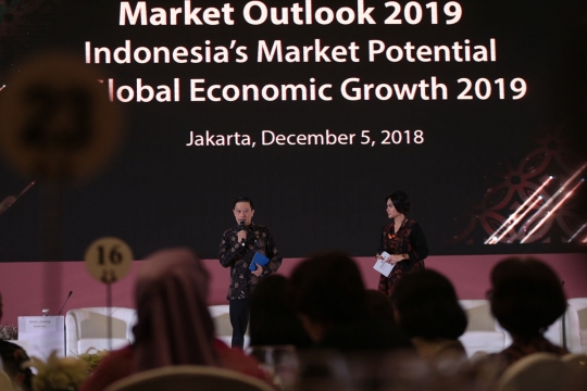 Thomas Lembong Paparkan Kebijakan Pemerintah di Market Outlook 2019