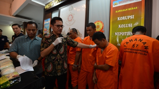 Polri Bekuk 12 Pelaku Peredaran Sabu