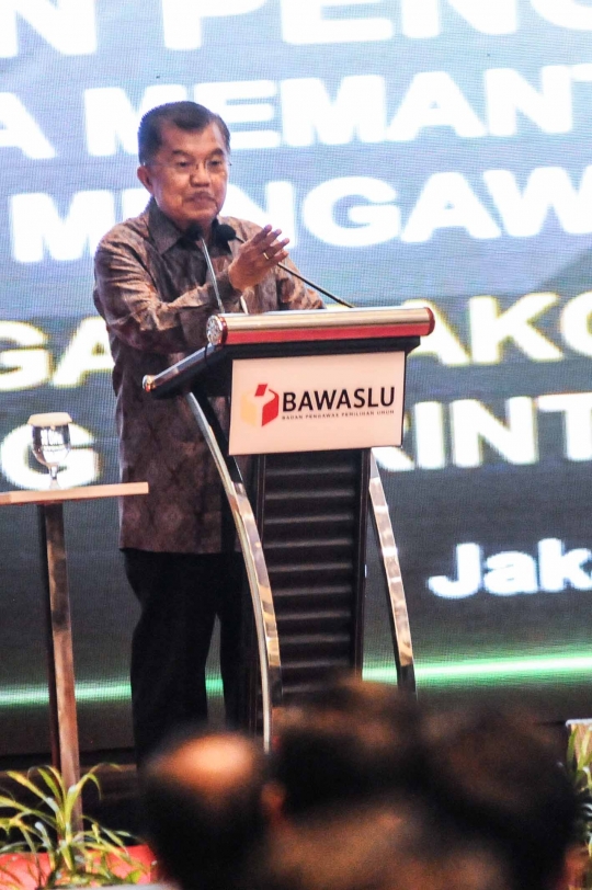 Wapres Jusuf Kalla Buka Rakornas Bawaslu