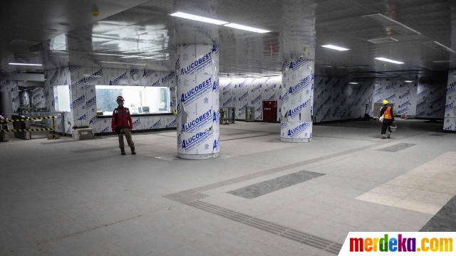 Suasana penampakan Stasiun Mass Rapid Transit (MRT) di Bundaran HI (Sumber : merdeka)