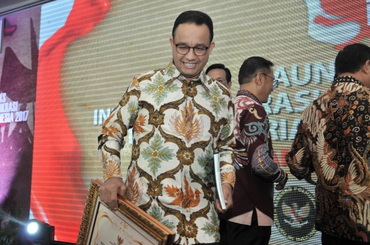 Launching Buku dan Penghargaan Indeks Demokrasi Indonesia