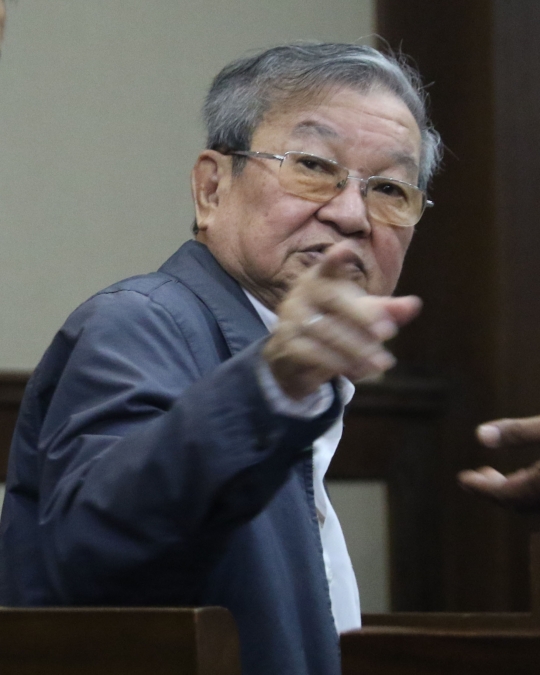Dugaan Suap Hakim Adhoc Tipikor PN Medan, Tamin Sukardi Jalani Sidang Dakwaan
