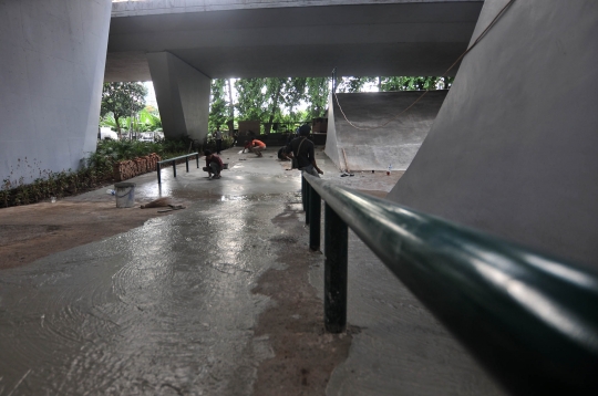 Menengok Pembangunan Skate Park di Kolong Flyover Slipi