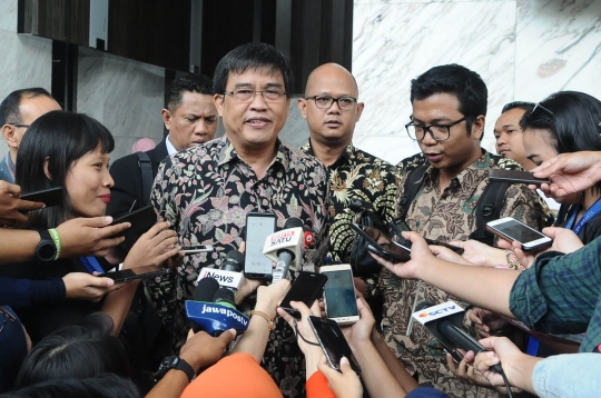 LBH Jakarta Bertemu OJK Bahas Aduan Korban Fintech