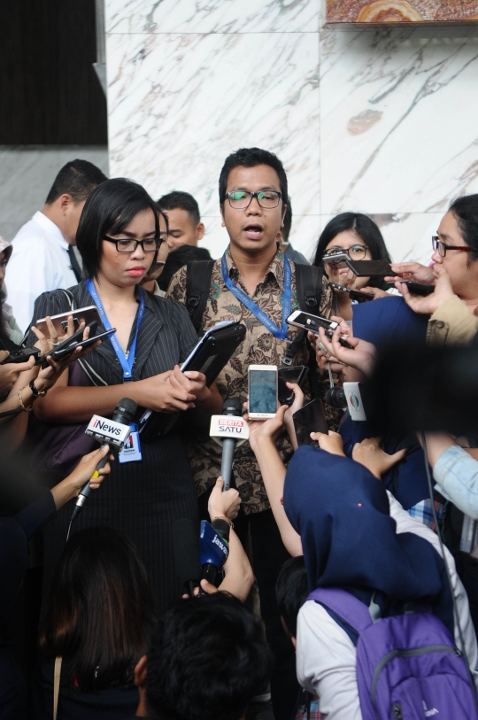 LBH Jakarta Bertemu OJK Bahas Aduan Korban Fintech