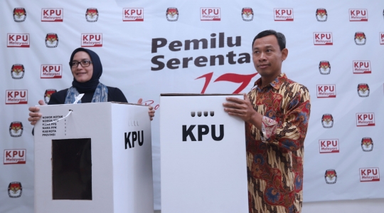 Ini Contoh Kotak Suara Pemilu Serentak 2019