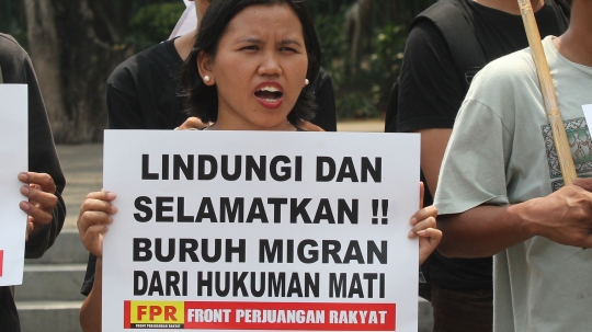 Peringatan Hari Buruh Migran Internasional, Massa Demo di Istana Merdeka