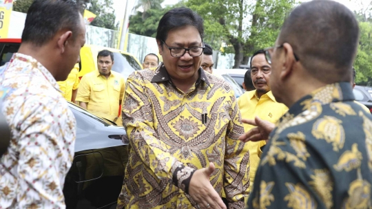 Airlangga Hartarto Berikan Pembekalan kepada Caleg DPR Partai Golkar