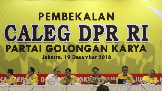 Airlangga Hartarto Berikan Pembekalan kepada Caleg DPR Partai Golkar