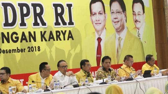 Airlangga Hartarto Berikan Pembekalan kepada Caleg DPR Partai Golkar