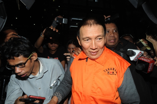 KPK Tahan Bendahara Umum Koni Terikat Suap Dana Hibah