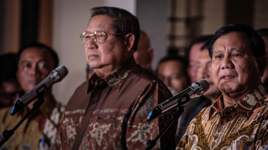 Salam Komando Prabowo-SBY Usai Gelar Pertemuan Tertutup