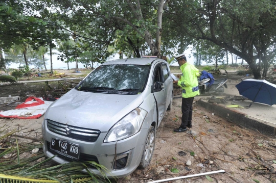 Polres Pandeglang Identifikasi Kendaraan Korban Tsunami Banten