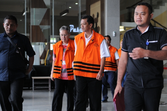 Tandatangan Berkas P21, 22 Tersangka Anggota DPRD Kota Malang Siap di Sidang