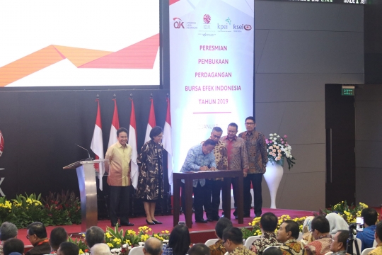 Menteri Darmin Nasution Buka Perdagangan IHSG 2019