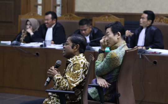 Ekspresi Idrus Marham Bersaksi di Sidang Dugaan Suap PLTU Riau 1