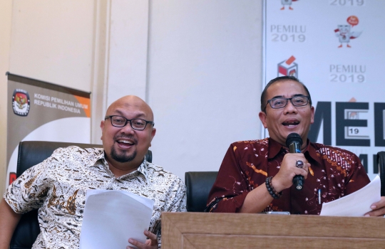 Didampingi Bawaslu, KPU Sampaikan Hasil LPSDK Parpol Peserta Pemilu 2019