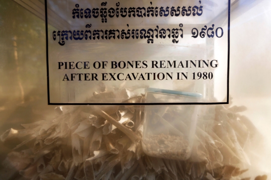 Mengunjungi Suramnya Ladang Pembantaian Rezim Komunis di Kamboja