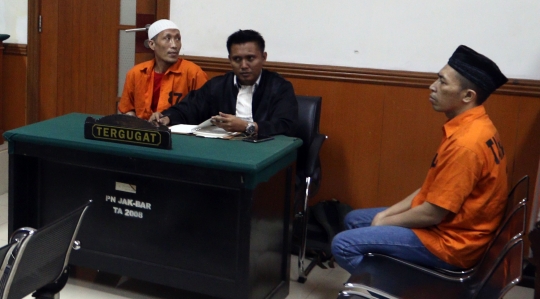 Terdakwa Kelompok ISIS Surabaya Jalani Sidang Lanjutan