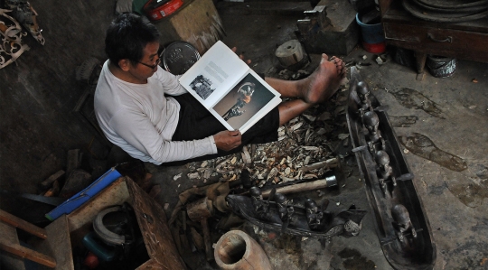 Melestarikan Budaya Melalui Patung