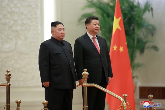 Keakraban Kim Jong-un Bertemu Presiden Xi Jinping di Beijing