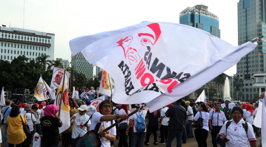 Relawan Jokowi Gelar Aksi Salam Jempol Ceria