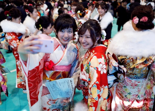 Kegembiraan Gadis-Gadis Jepang Rayakan Hari Kedewasaan