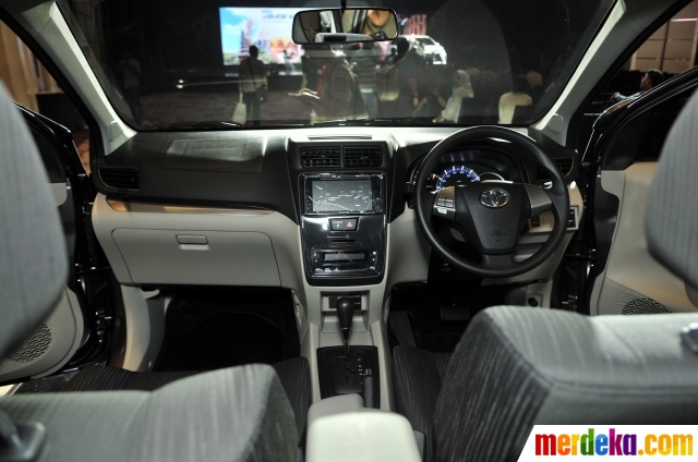 Foto Intip Desain Interior New Avanza Dan New Veloz Yang