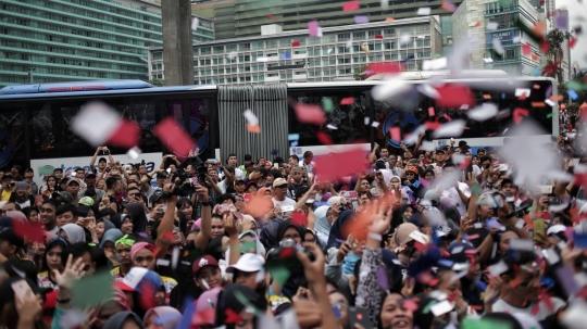 Aksi Flashmob saat kegiatan Millennial Road Safety Festival