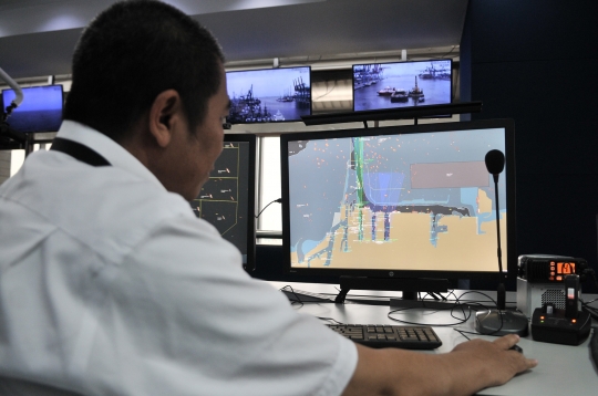 Digitalisasi Pelabuhan, PT Pelindo II Terapkan Sistem VTS dan VMS