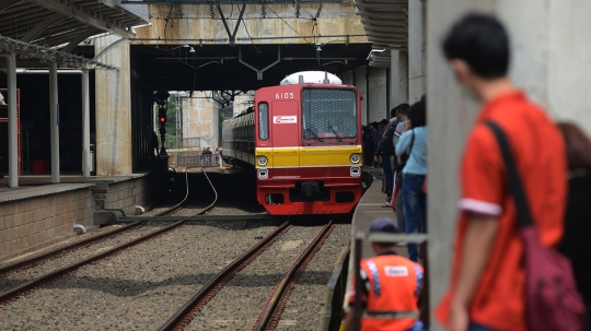 Imbas Revitalisasi Stasiun Manggarai, PT KCI Tutup Jalur 10