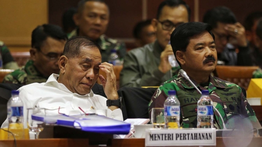 Komisi I DPR Gelar Raker Bersama Menhan dan Panglima TNI