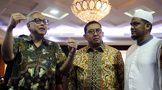 Keluarga dan Kuasa Hukum Abu Bakar Bashir Datangi Fadli Zon