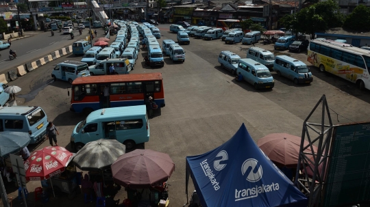 Pengguna Transportasi Umum di Jakarta Semakin Menurun